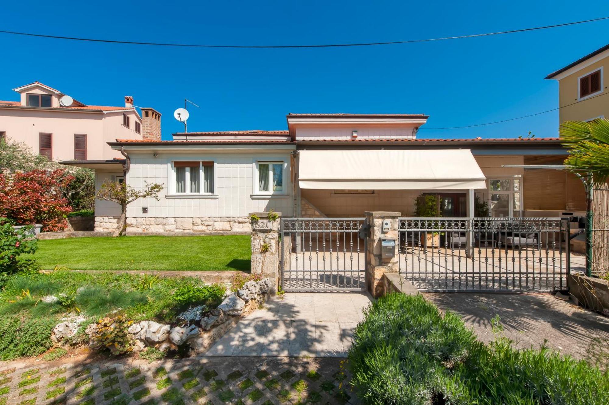 Holiday Home Istarska Rovinj Luaran gambar